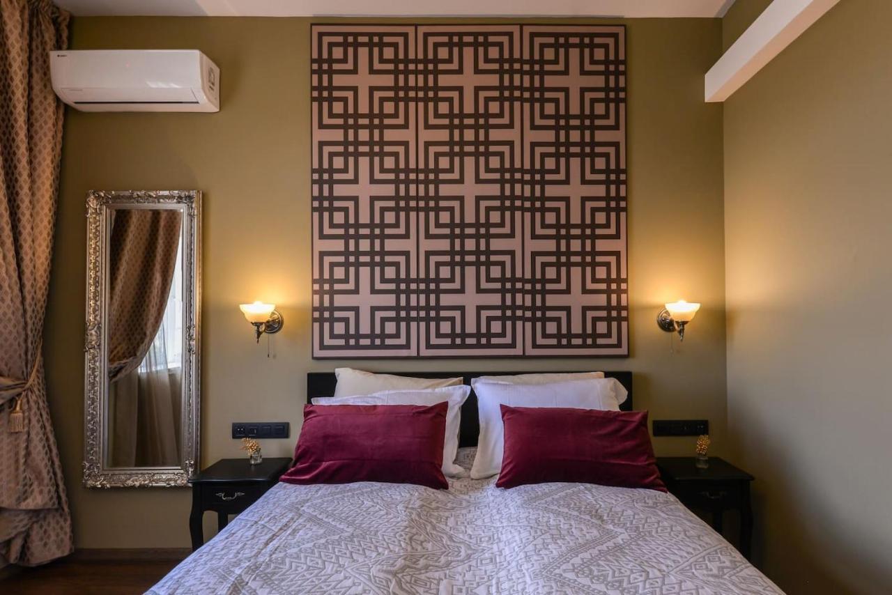 Sofia Dream Apartments - Jazzy Two Bedroom Suite By Flat Mаnager エクステリア 写真