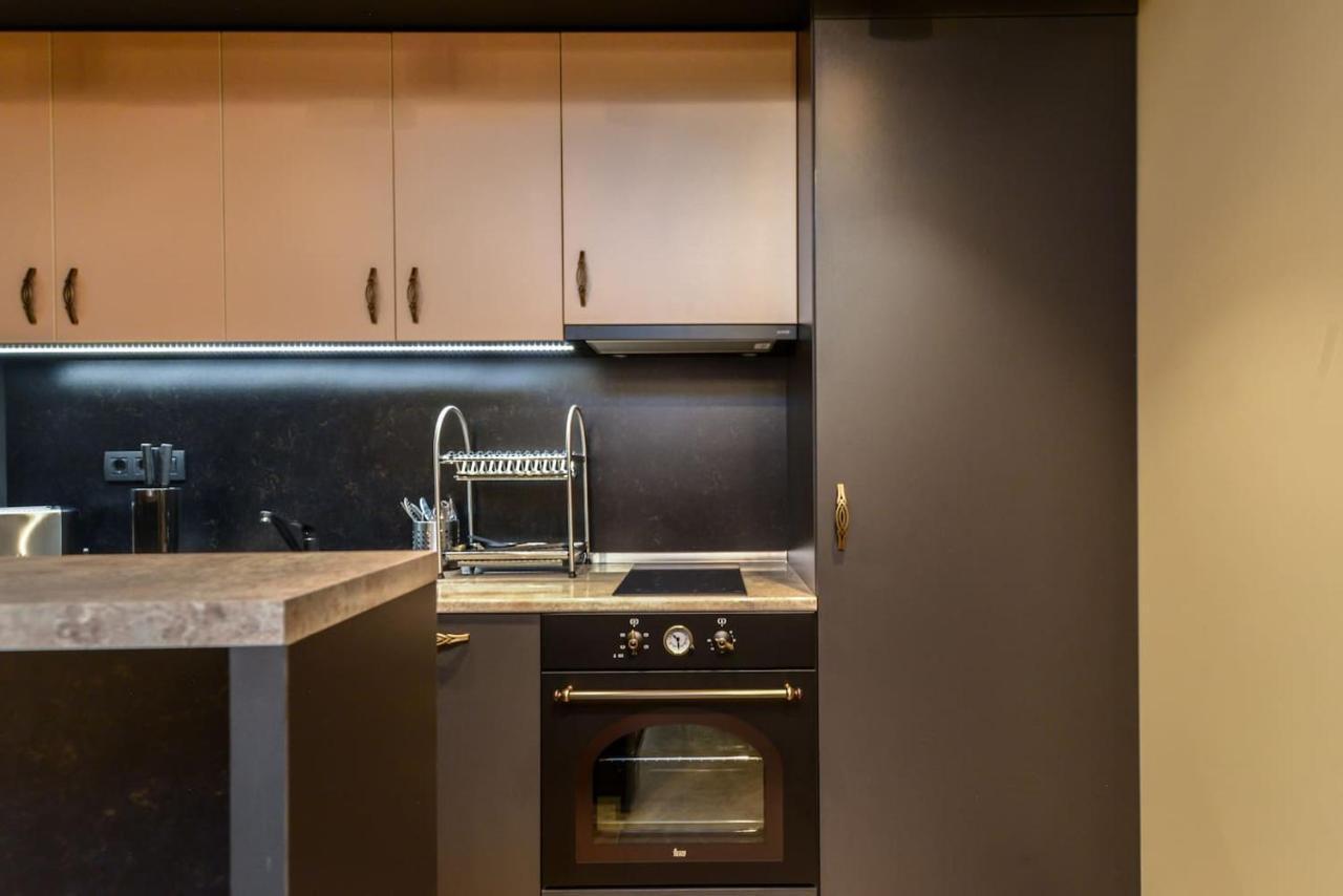 Sofia Dream Apartments - Jazzy Two Bedroom Suite By Flat Mаnager エクステリア 写真